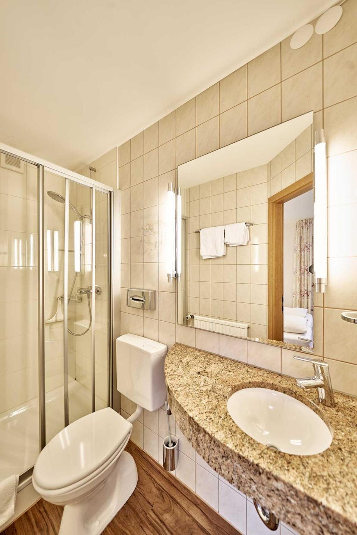 - Familie Wassmer-falke Apartment *